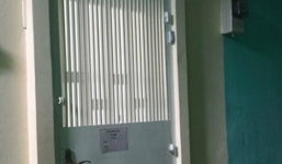 Bé trai 15 tuổi chết do mẹ cuồng tín